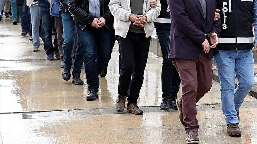 FETÖnün adliye yapılanmasına darbe: 18 gözaltı daha