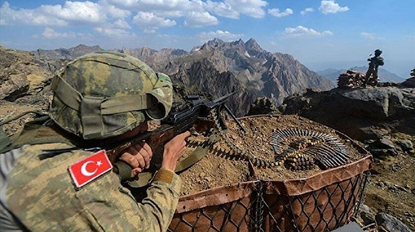 İçişleri Bakanlığı: PKK terör örgütünden kaçan 1 terör örgütü mensubu daha güvenlik güçlerine teslim oldu