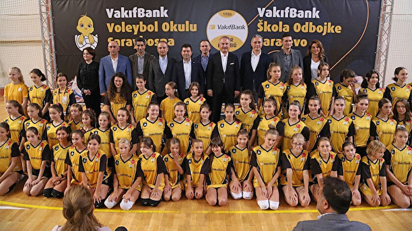 VakıfBank Spor Kulübünden Saraybosna Voleybol Okulunda üst düzey ziyaret