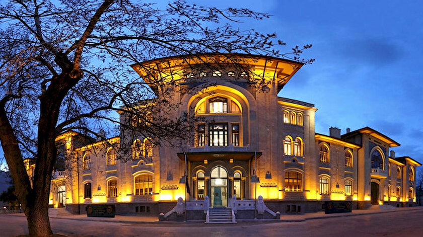 Ankara Sosyal Bilimler Üniversitesi öğretim görevlisi alıyor
