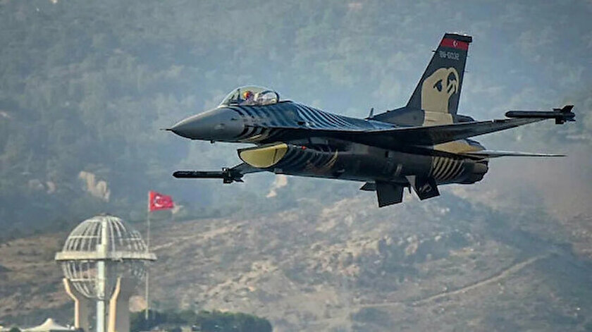 Türkiyeden F-16 adımı: ABDye teklif mektubu iletildi