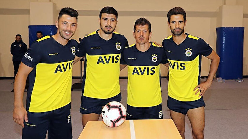 Emre Belözoğlu eski takım arkadaşını kadrosuna katıyor