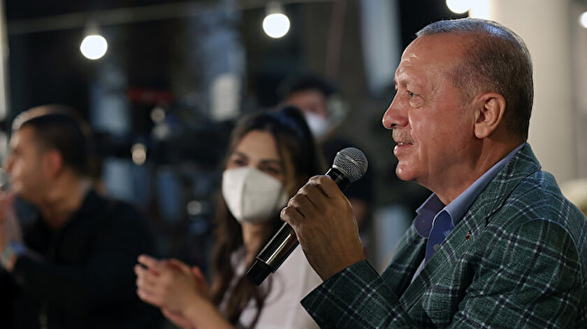 Cumhurbaşkanı Erdoğan Adanada gençlerle bir araya geldi: Bizimki TEKNOFEST kuşağı