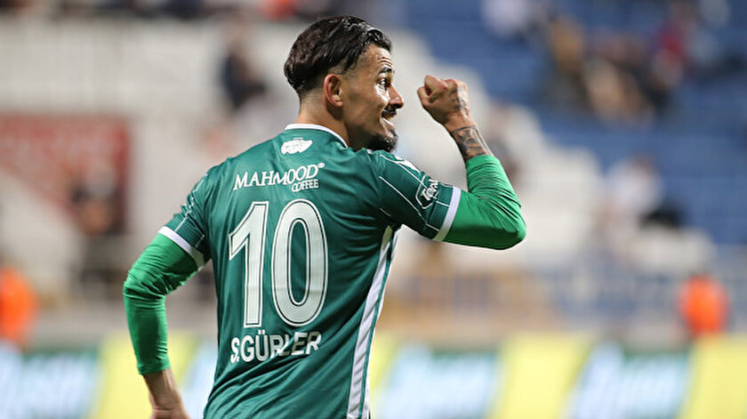 Ne Mesut ne Teixeira ne de Bakasetas: İşte Serdar Gürlerin en beğendiği 10 numara