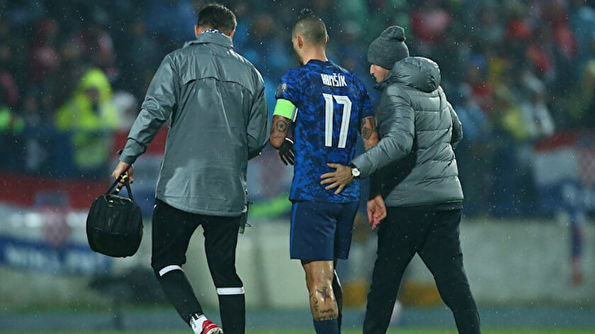 Trabzonsporun yıldızı Marek Hamsik milli takım maçında sakatlandı