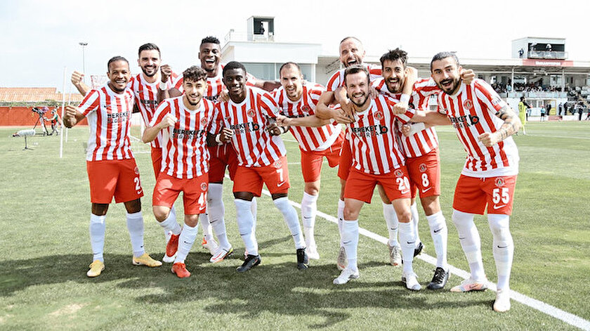 Ümraniyespor Avrupanın zirvesinde: Dünya devlerini geride bıraktı