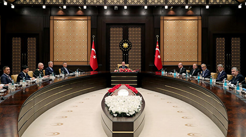 Savunma Sanayii İcra Komitesi Beştepede toplandı: Hedeflere emin adımlarla ilerlemeye devam edilecek