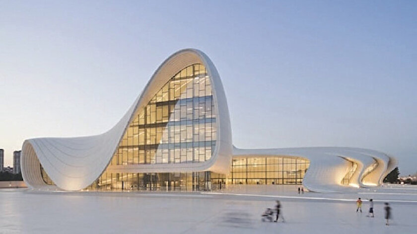 Kütüphanede “Arkitekt” var