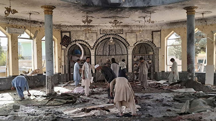 Afganistanda Şii topluluğa ait bir camiye çifte canlı bombalı saldırı: Ölü sayısı 62ye  yükseldi