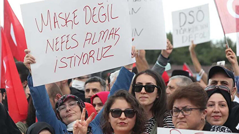 Aşı karşıtlarının son durağı İzmir: Miting yapmak için hazırlanıyorlar