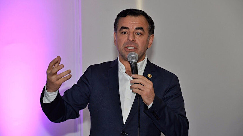 Yarkadaşın Bakan Çavuşoğlunun kızının lüks düğünü dediği görüntüler CHPli yöneticinin çıktı