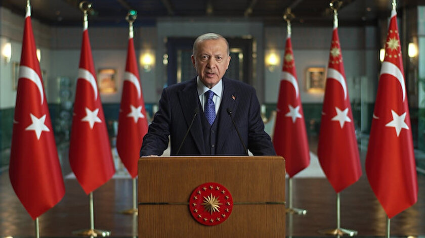 Cumhurbaşkanı Erdoğandan yatırımcılara çağrı: Fırsatların en verimli şekilde değerlendirilmesini bekliyoruz