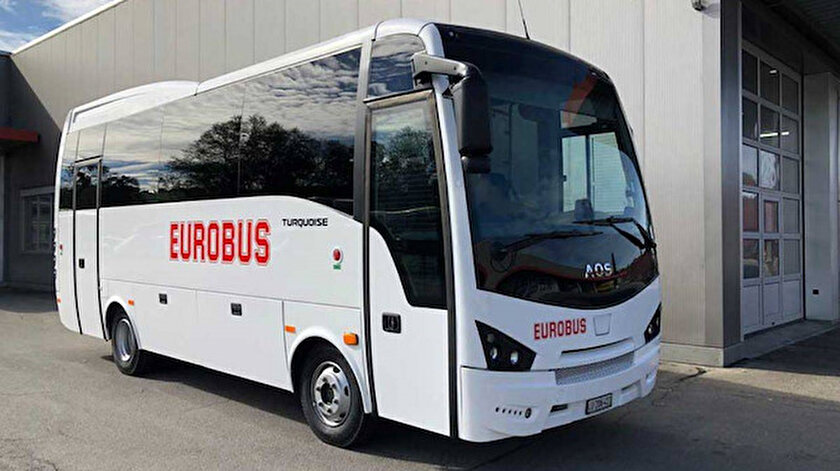 Anadolu Isuzu, İsviçreye Turkuaz midibüs teslimatını gerçekleştirdi