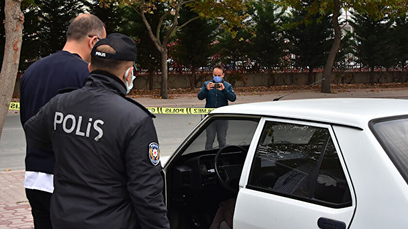 Otomobilinde ölü bulundu
