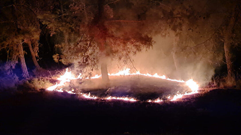 Antalya Kumlucada 3 ayrı yerde aynı anda orman yangınları çıktı