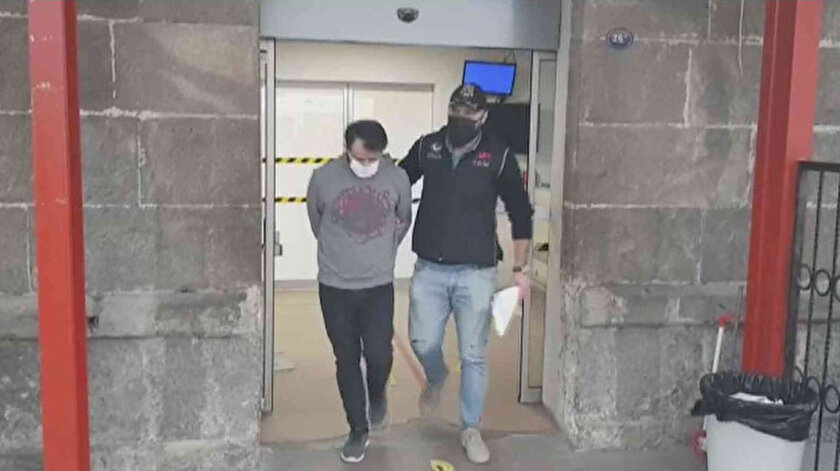 İzmirde son dakika FETÖ operasyonu: 12 gözaltı