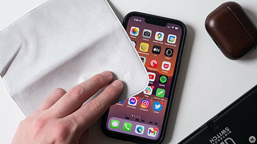 Samsung’dan Apple’a gönderme