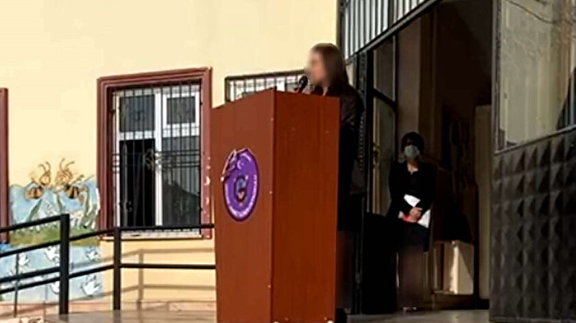 10 Kasım töreninde okuduğu şiirle İslama ve ümmete nefret kustu: Kul olun ümmet kalın fetvasını bekleyin şeyhülislamın