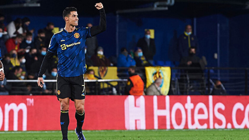 Solksjaer gitti Manchester United son 16 turuna kaldı: Ronaldo yine tarih yazdı