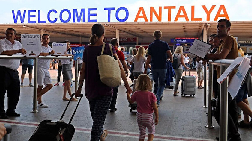 Turizmde yeni hedef: 29 milyon ziyaretçi, 24 milyar dolar gelir