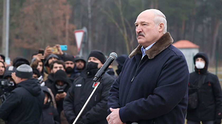Belarus Devlet Başkanı Lukaşenkodan göçmenlere: Avrupaya geçebiliyorsanız gidin, sizi engellemeyeceğiz
