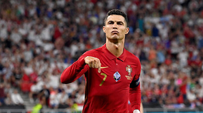 Sosyal medyada gündem olan paylaşım: Ronaldoyu durdurabilecek tek Türk