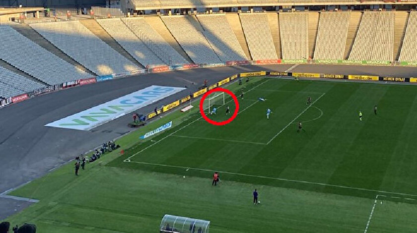 Trabzonsporlu Nwakaeme inanılmazı başardı: Sosyal medyada gündem olan an