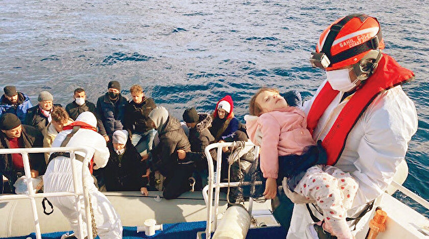 Sahil Güvenlik Komutanlığı Egede her gün 140 göçmeni kurtarıyor