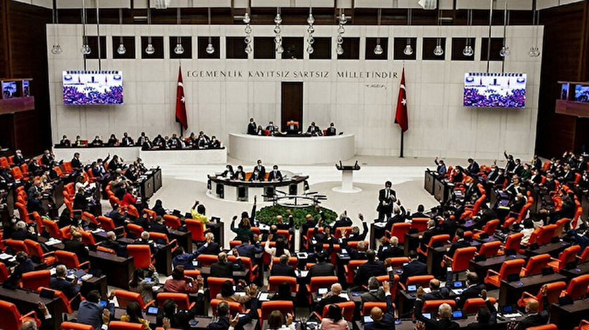 Siyasi Partiler ve Seçim Yasası değişikliğinde son düzlüğe girildi: Paket mini reform köklü