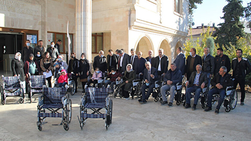 Midyat Belediyesinden engellilere tekerlekli sandalye yardımı