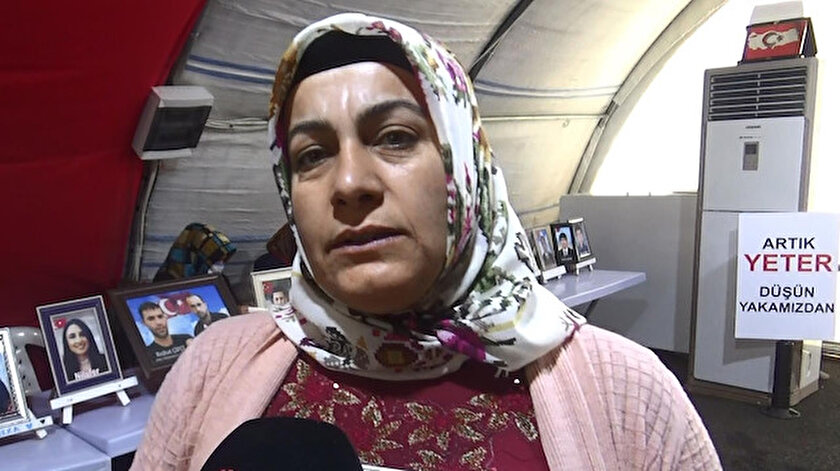 Evlat nöbetindeki acılı anne: Kızımı polis kıyafeti giyen HDP’liler kaçırdı