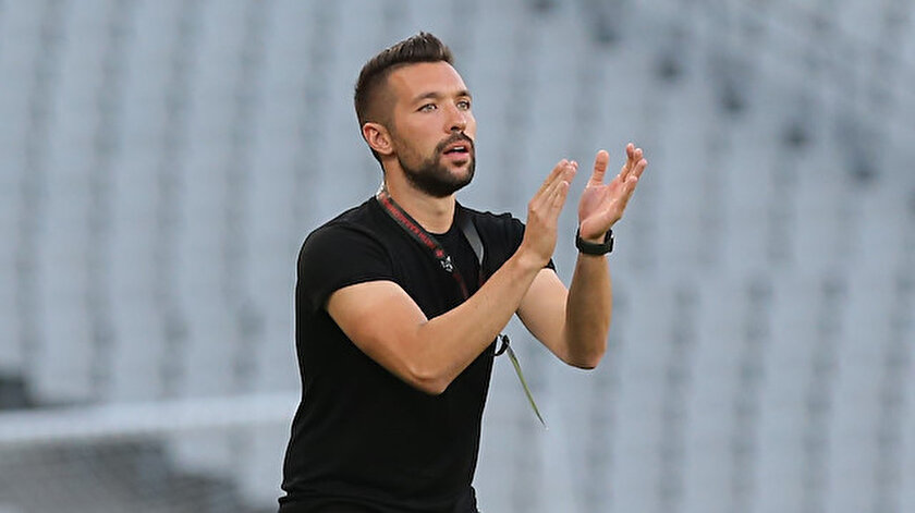 Galatasaray kulislerinde ses getiren Francesco Farioli söylentisi