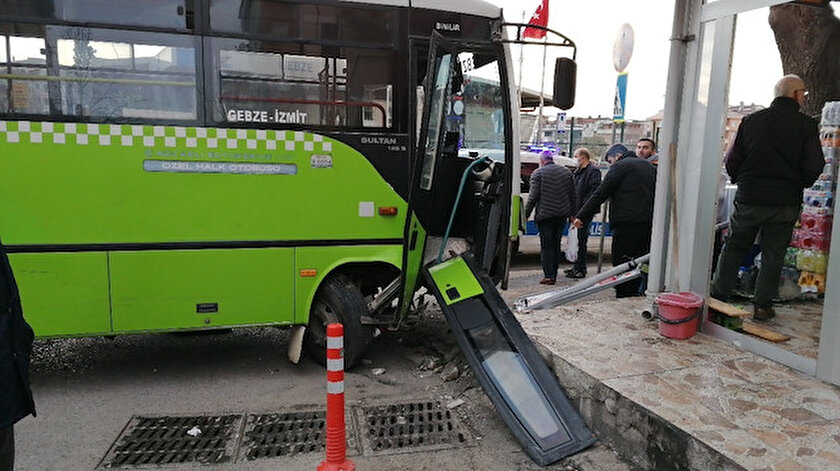 Annenin öldüğü feci kazada sürücülere ev hapsi cezası verildi