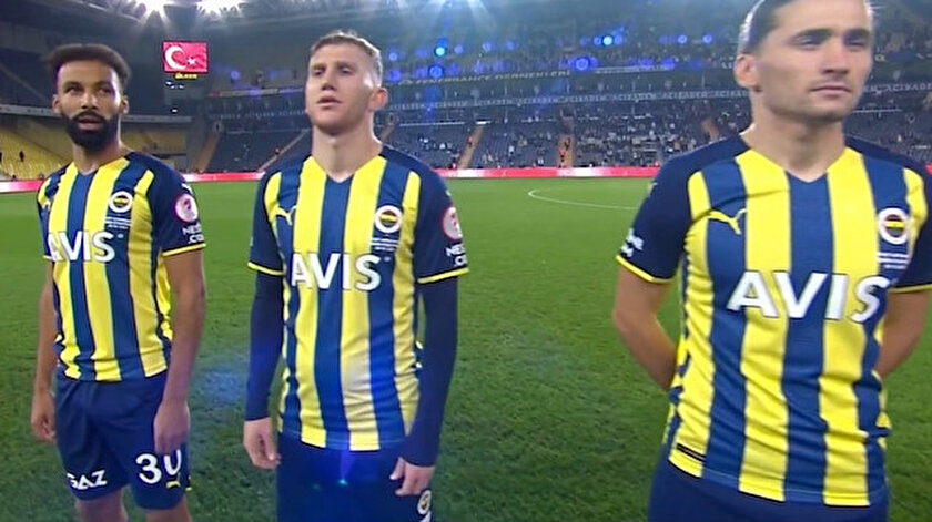Fenerbahçenin yeni transferine tepki: Bu ne hal!