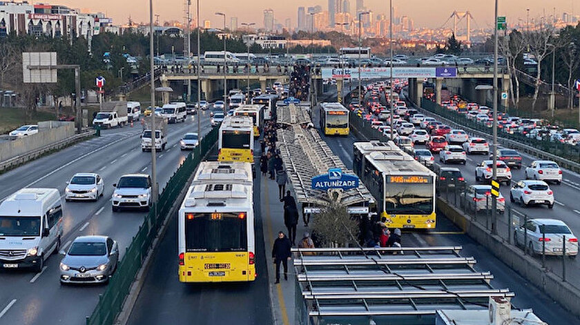 Ulaşım Ücretleri: 2022 Metrobüs, Otobüs, Tramway, Marmaray, Minibsü, Taksi, Vapur Ücreti Ne Kadar?