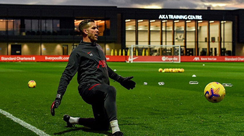 Liverpool, koronavirüs nedeniyle tesislerini kapattı