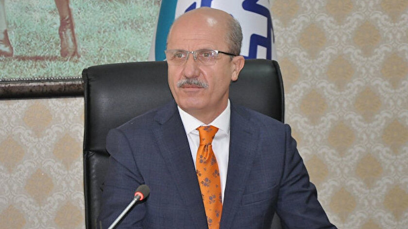 Okullar yüz yüze eğitime ara verecek mi? Online eğitim olacak mı?