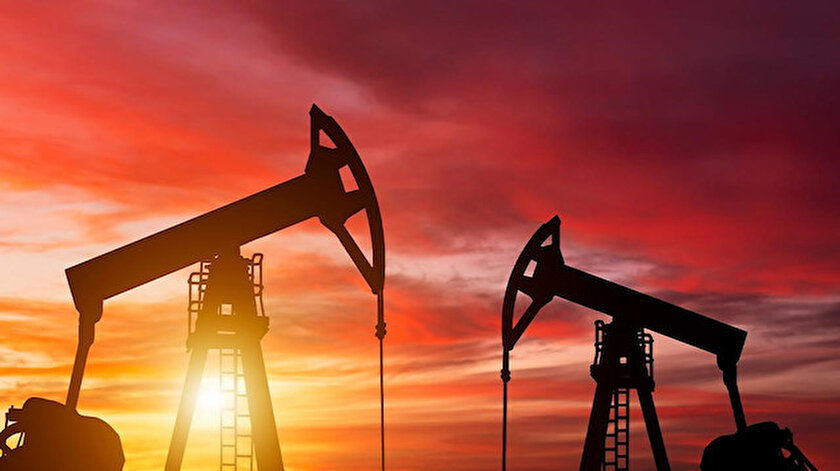 ABDnin ham petrol stokları azaldı
