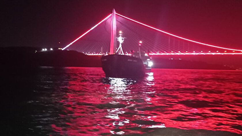 İstanbulda gemi arızası: Boğaz trafiği çift yönlü askıya alındı