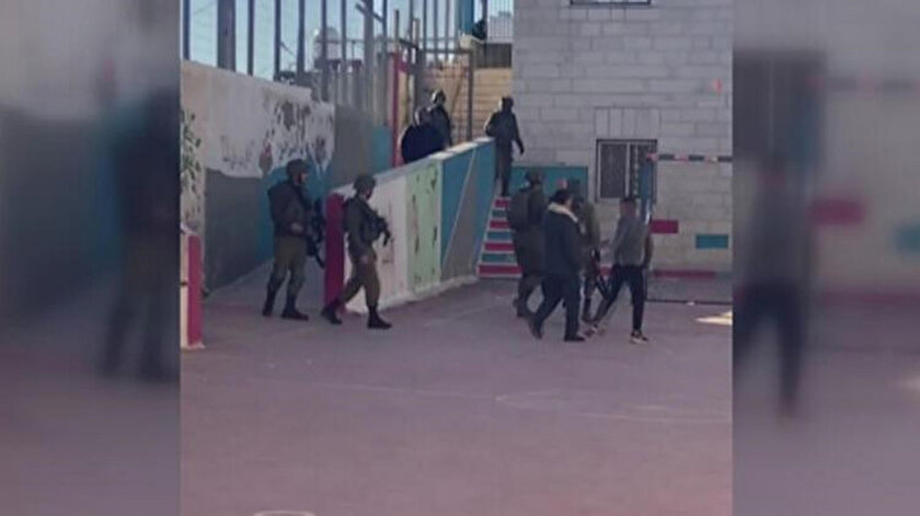 İşgalci İsrail güçlerinden okula baskın: İki öğrenci gözaltına alındı