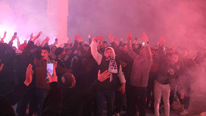 Altayda taraftarlar kazan kaldırdı, başkanın babası sert tepki gösterdi