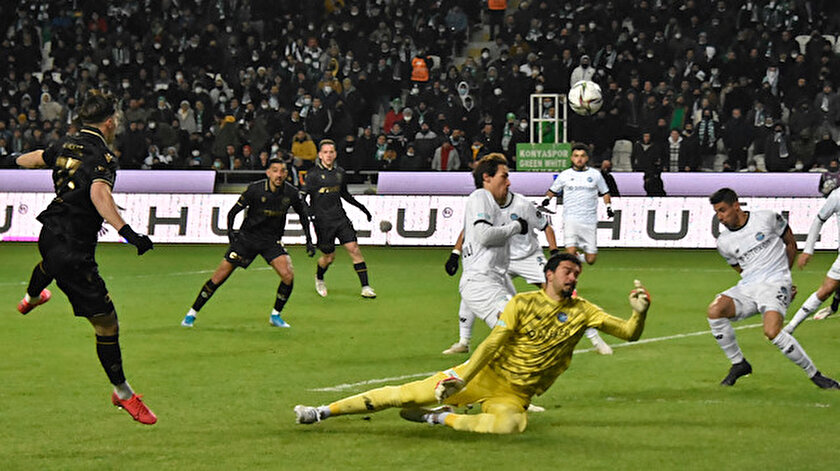 Konyaspor Adana Demirsporu tek golle geçti