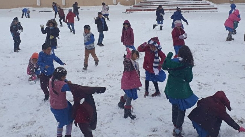 Mardinde yarın okullar tatil mi? Mardin Valisinden okul tatili açıklaması