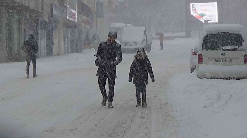 Van, Hakkari, Bitlis ve Muş için yoğun kar uyarısı! İl il hava durumu