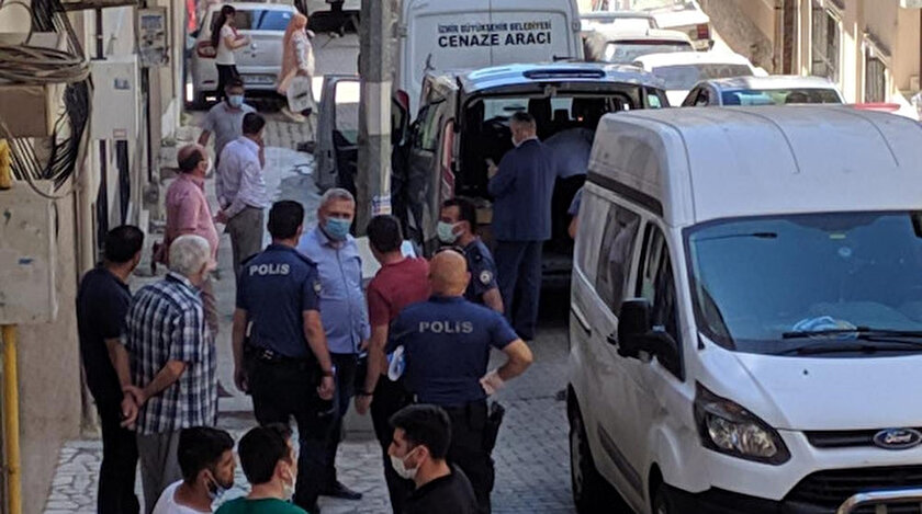 Uyuşturucu bağımlısı kızını öldürüp avuçlarını öpmüş