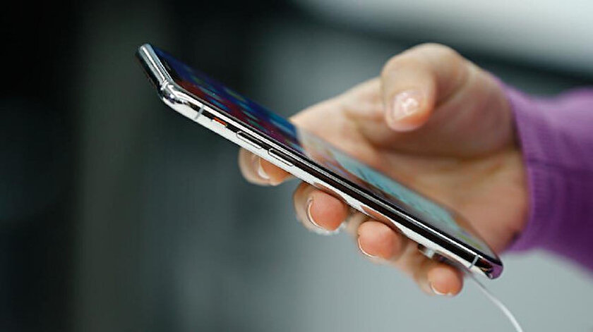 Emekli profesör telefon ile 10 milyon lira dolandırıldı
