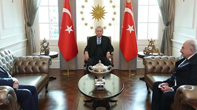 Cumhurbaşkanı Erdoğandan Külliyede önemli kabuller