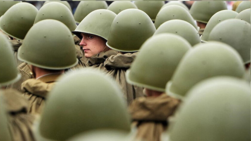 Almanyanın yardım teklifine Ukraynada tepki yağıyor: Bir dahakine yastık mı gönderecekler?