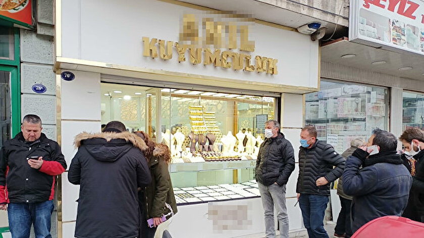 Kripto para piyasasında kaybedince kuyumcuyu soydu