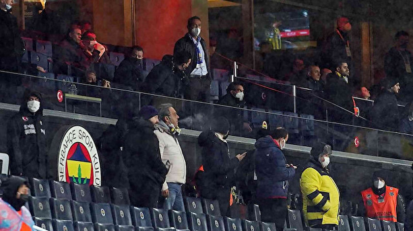 Kadıköyde mutsuzluk hakim: Fenerbahçeliler Ali Koça bırak git dedi